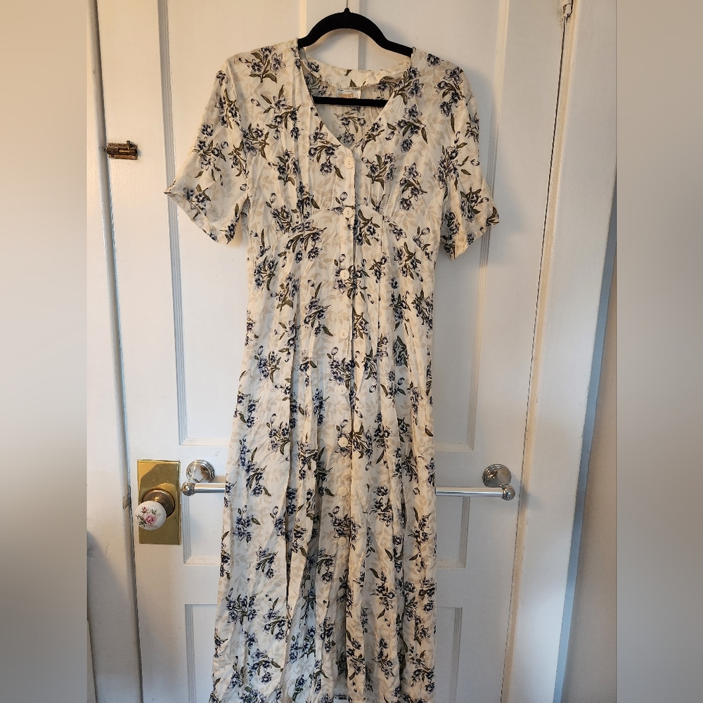 🤍Vinatge Cream Button Front Dress🤍